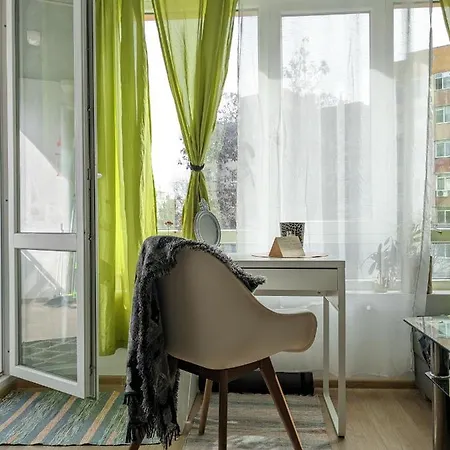 Welcome 4 Guests Pet Friendly Apartment