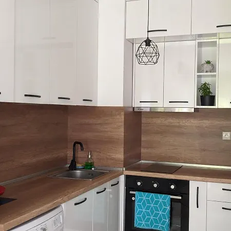 Welcome 4 Guests Pet Friendly Apartment